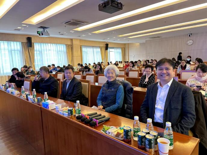  Exchange visit | Chairman Shi Yuanyuan was invited to give an academic lecture at the Institute of Biophysics, Chinese Academy of Sciences